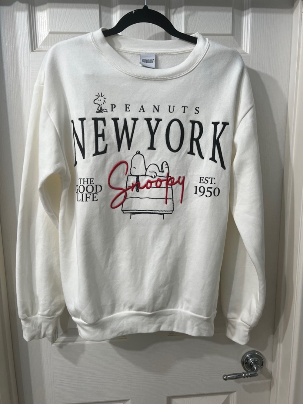 Peanuts White Crewneck Sweater with Black & Red Snoopy Graphic Size Medium